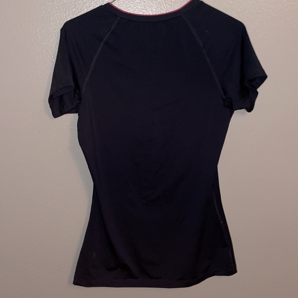 Nike pro Dri-fit top - Picture 2 of 2